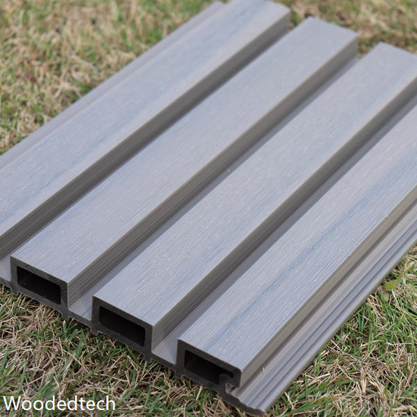 How does colonnade wood plastic project portfolio showcase outdoor composite designs