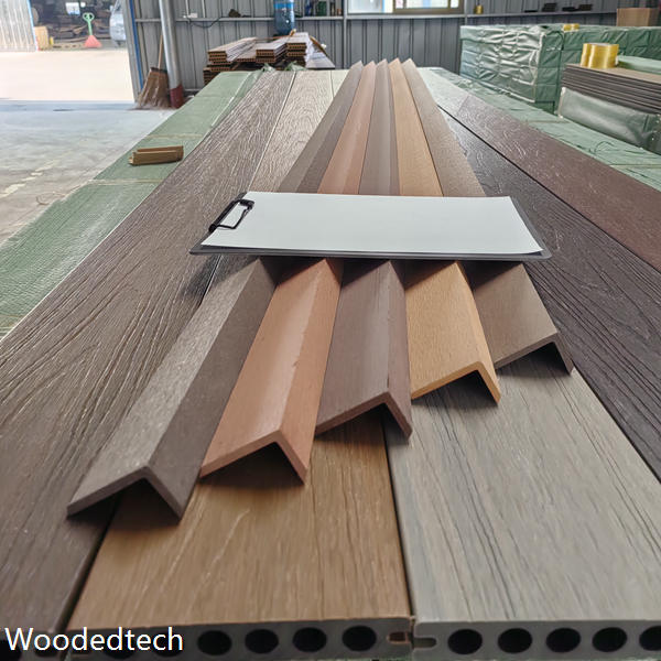 How does composite polymer wood Loggia enhance outdoor architecture