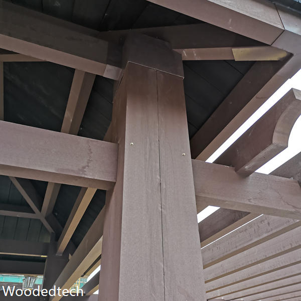 How much does it cost to build a wooden pergola for outdoor living